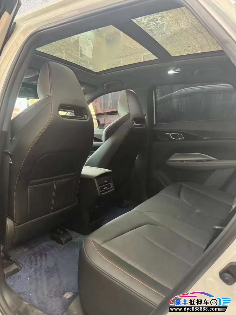 23年长安欧尚Z6轿车抵押车出售