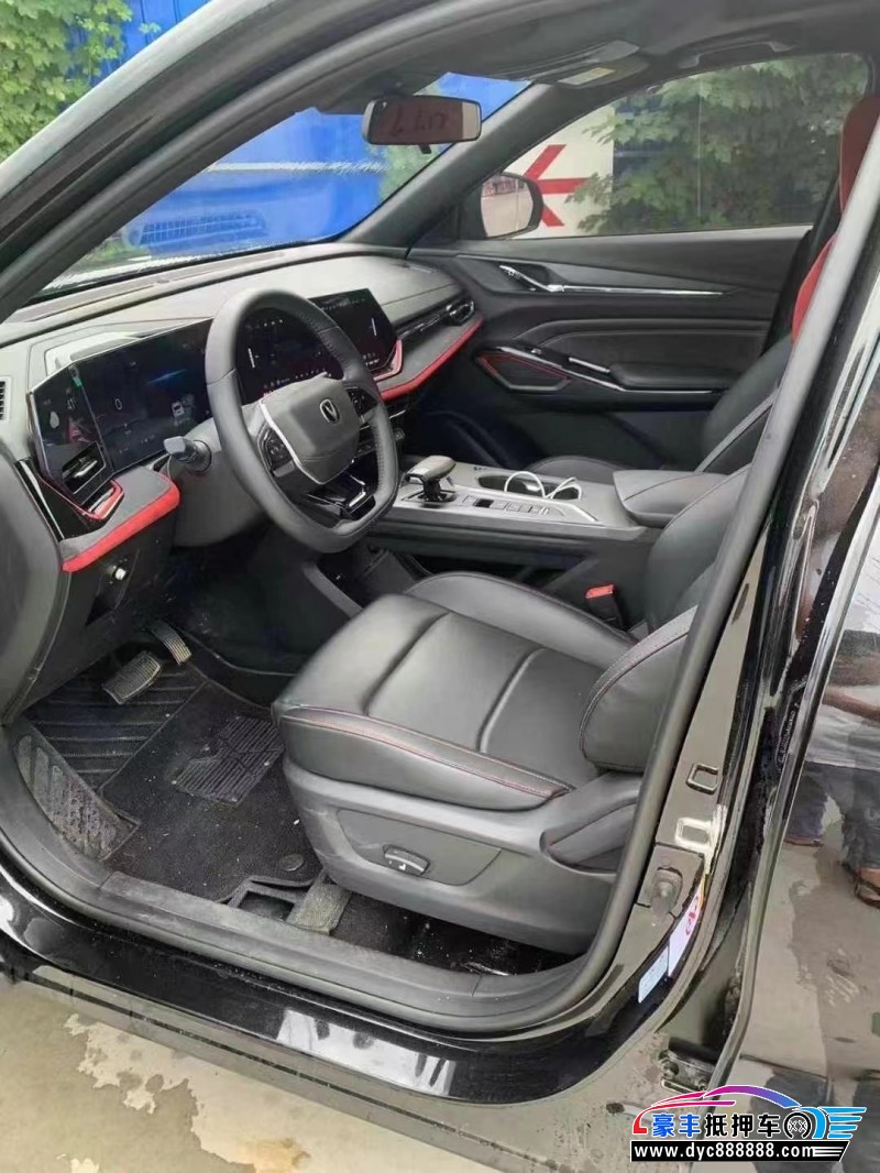 24年长安欧尚X5轿车抵押车出售