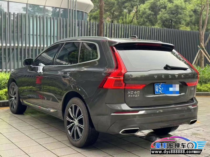20年沃尔沃XC60轿车抵押车出售