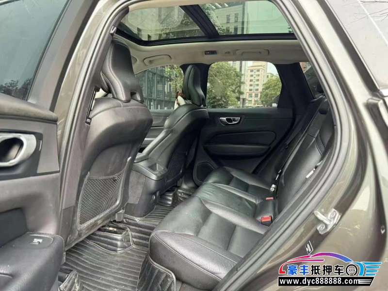 20年沃尔沃XC60轿车抵押车出售