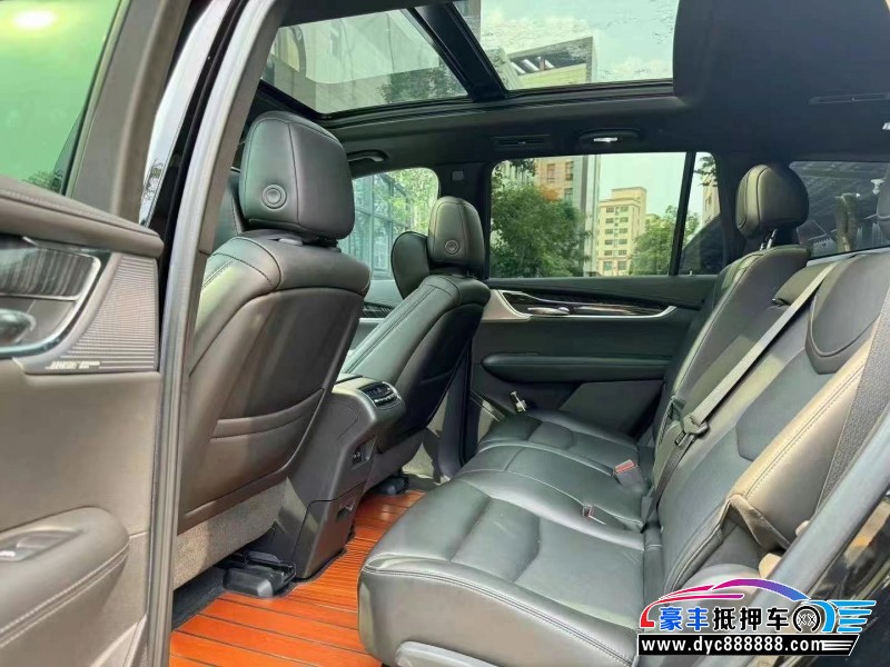 22年凯迪拉克xt6轿车抵押车出售
