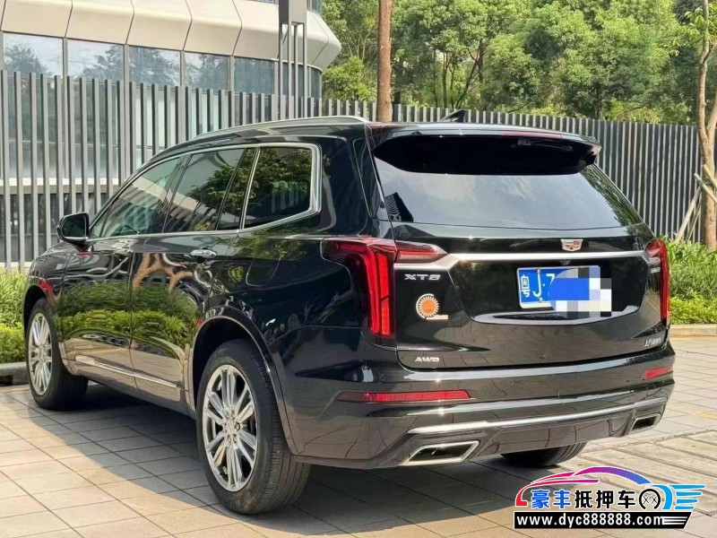 22年凯迪拉克xt6轿车抵押车出售