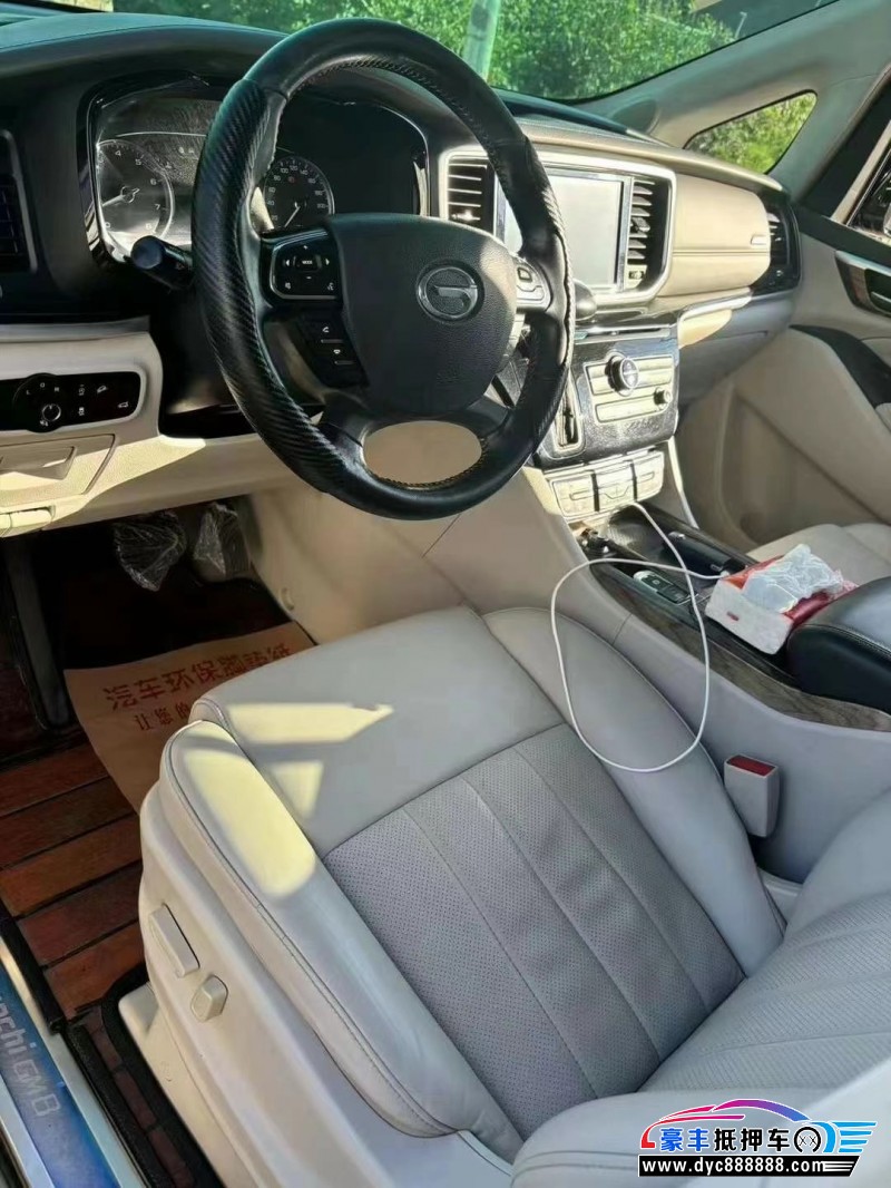 19年传祺GM8轿车抵押车出售