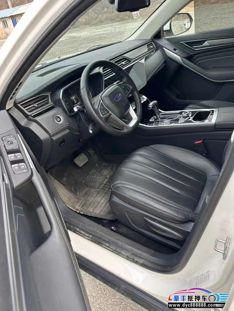 21年福特领界轿车抵押车出售