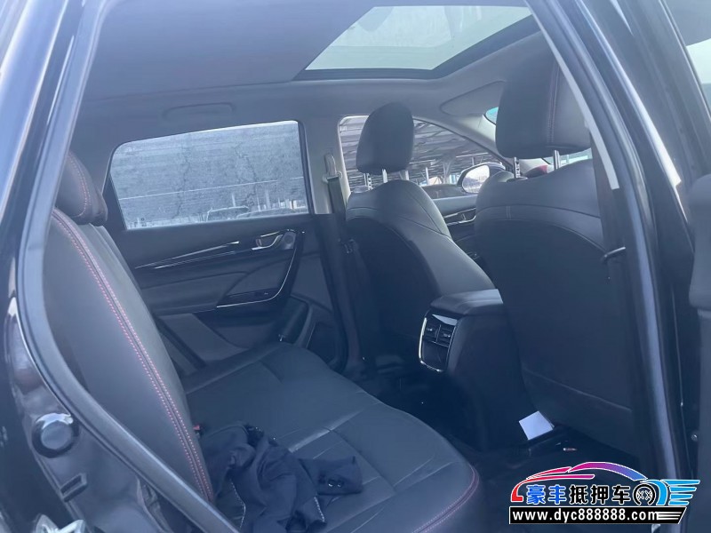 22年东风AX7轿车抵押车出售