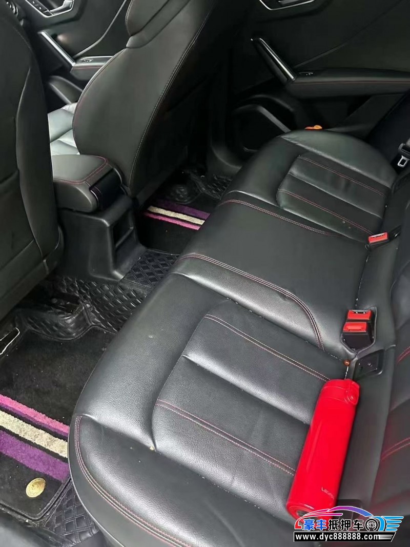 22年奥迪Q2轿车抵押车出售