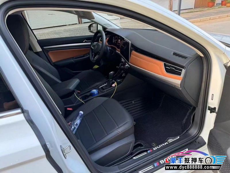 23年大众宝来轿车抵押车出售