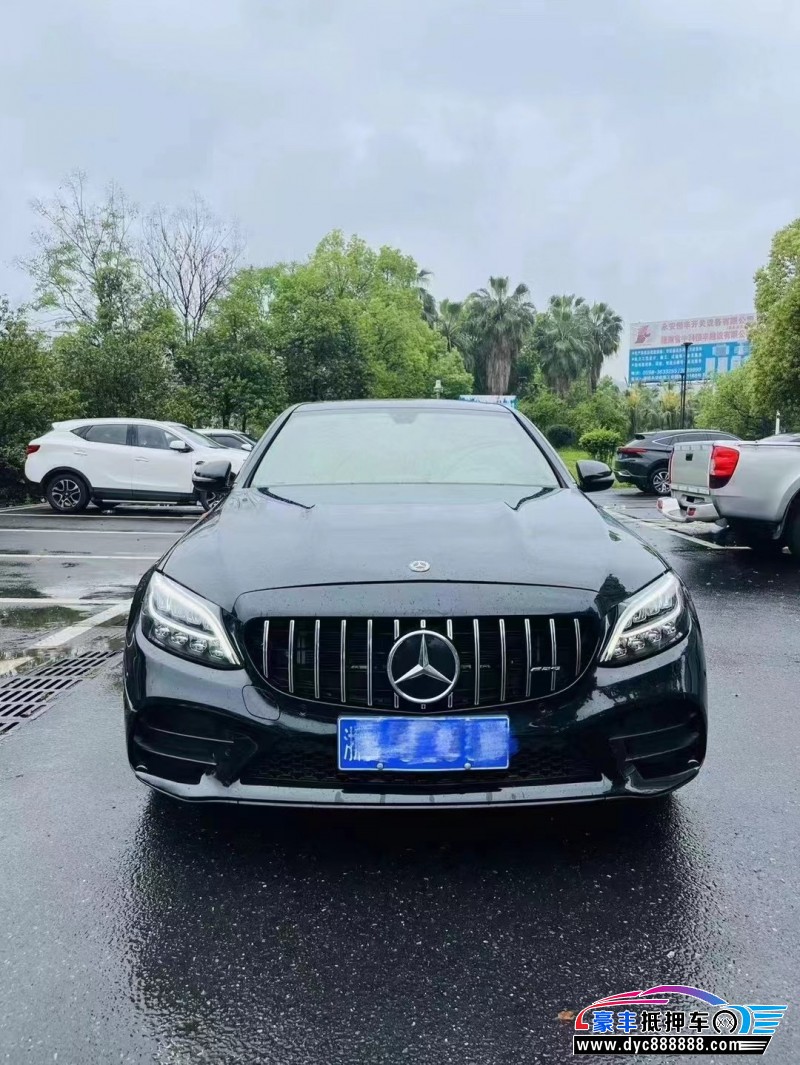 21年奔驰C轿车抵押车出售