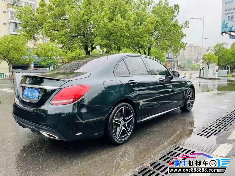 21年奔驰C轿车抵押车出售