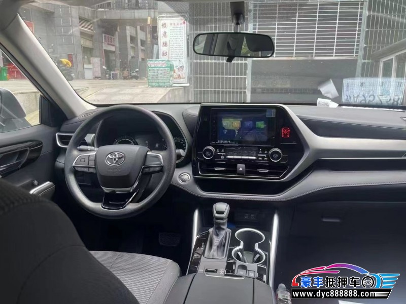 24年丰田汉兰达轿车抵押车出售