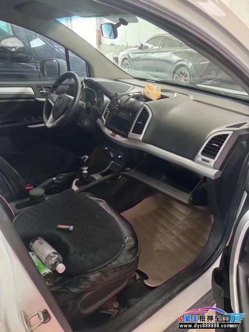 16年江淮瑞风S3轿车抵押车出售