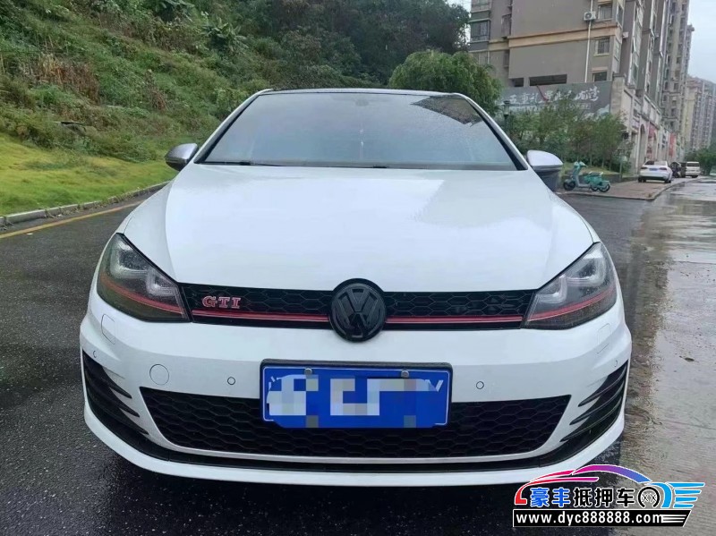 16年大众高尔夫轿车抵押车出售