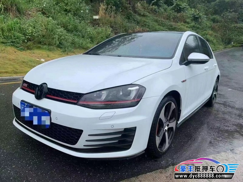 16年大众高尔夫轿车抵押车出售