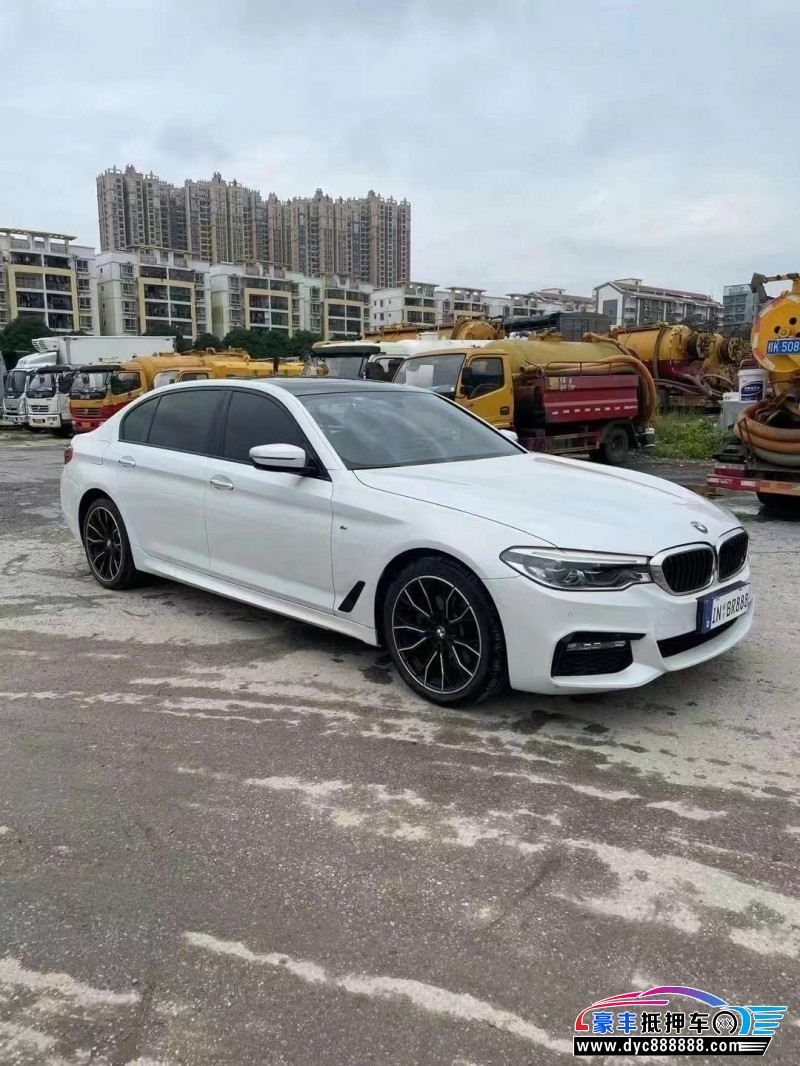 18年宝马5系轿车抵押车出售