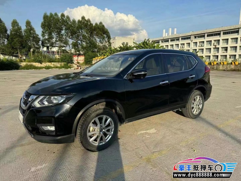 18年日产奇骏轿车抵押车出售