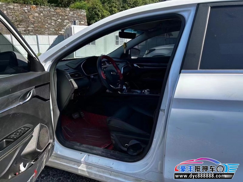 22年吉利缤瑞轿车抵押车出售