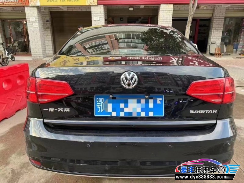 18年大众速腾轿车抵押车出售