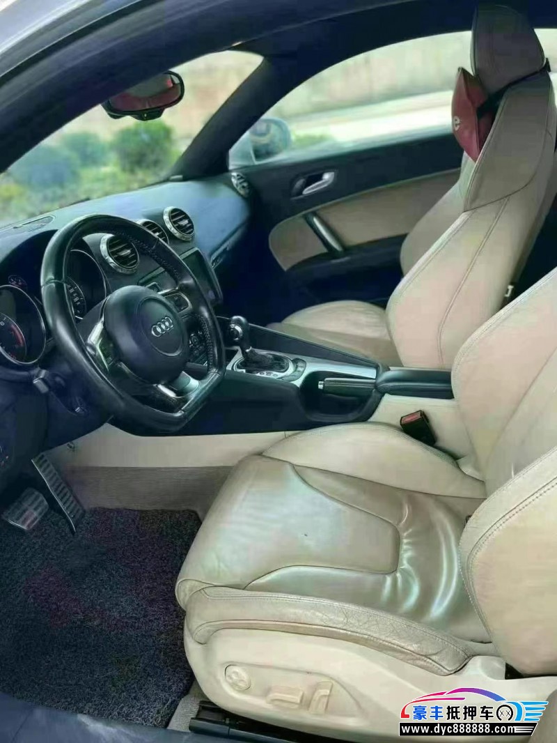 09年奥迪TT轿车抵押车出售