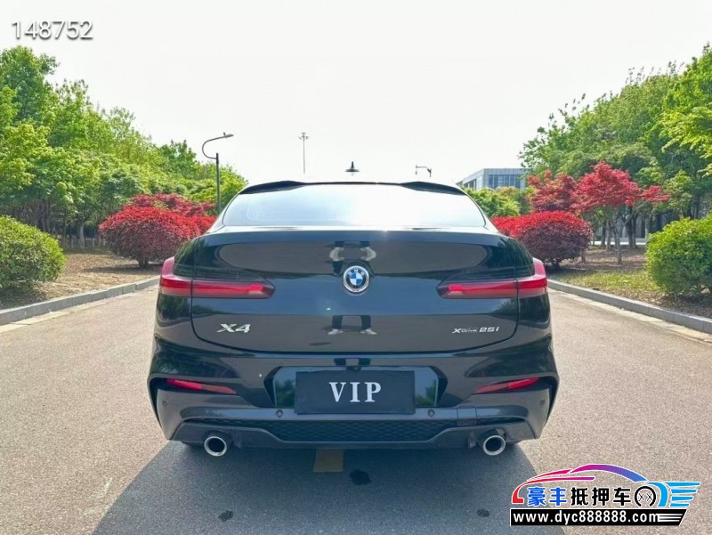 21年宝马X4轿车抵押车出售