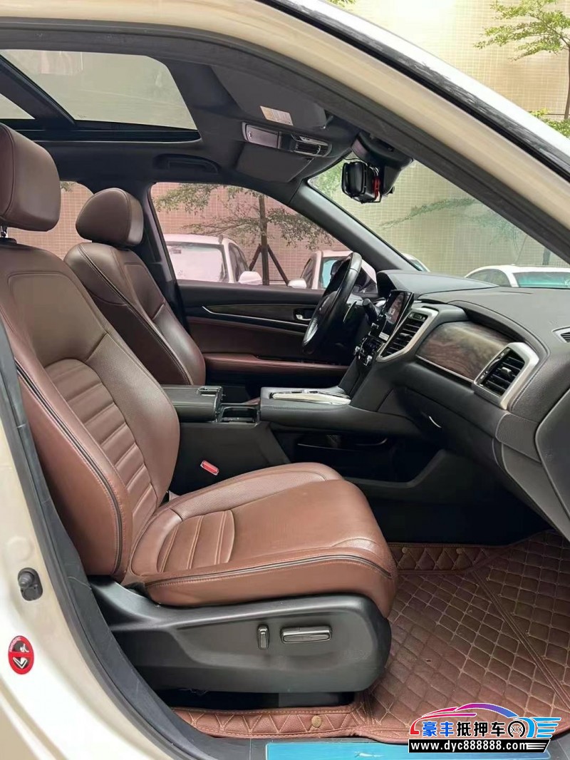 18年本田UR-V轿车抵押车出售