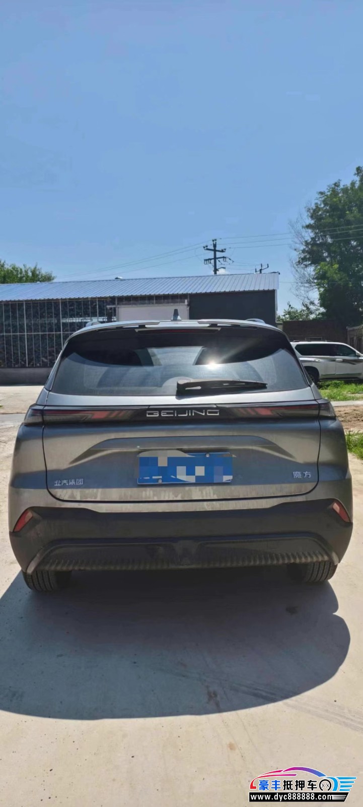 23年北汽制造魔方轿车抵押车出售