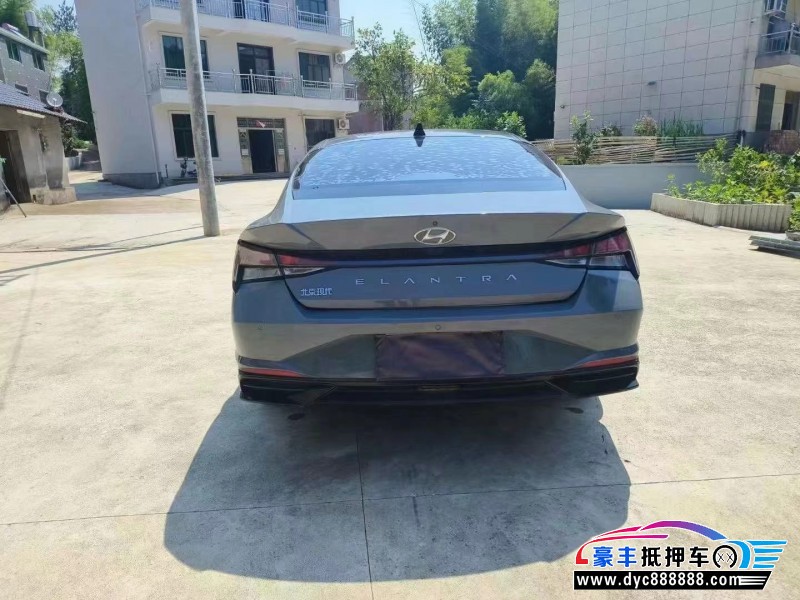 21年现代伊兰特轿车抵押车出售