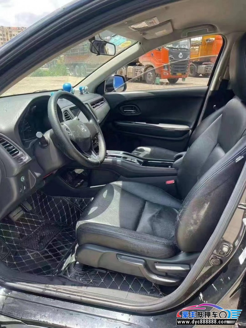 16年本田缤智轿车抵押车出售