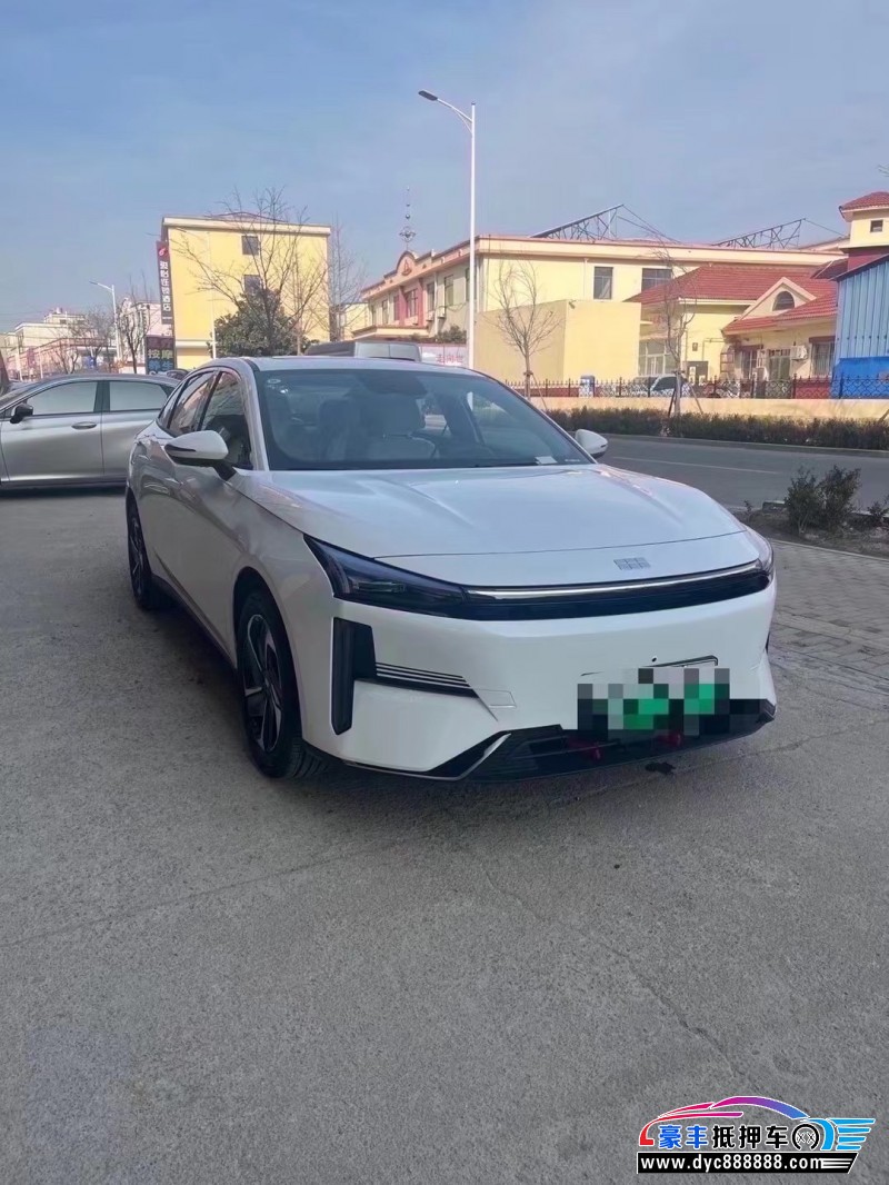 24年吉利银河L6轿车抵押车出售