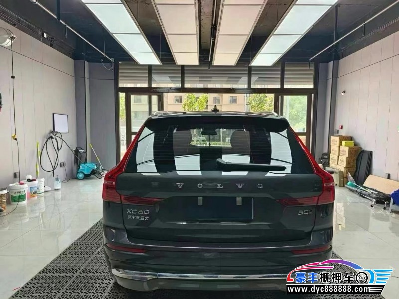 23年沃尔沃XC60轿车抵押车出售