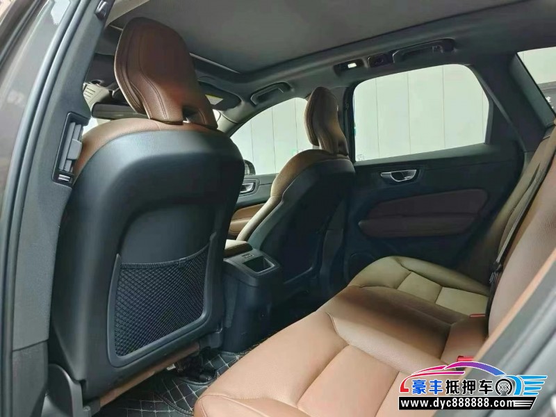 23年沃尔沃XC60轿车抵押车出售
