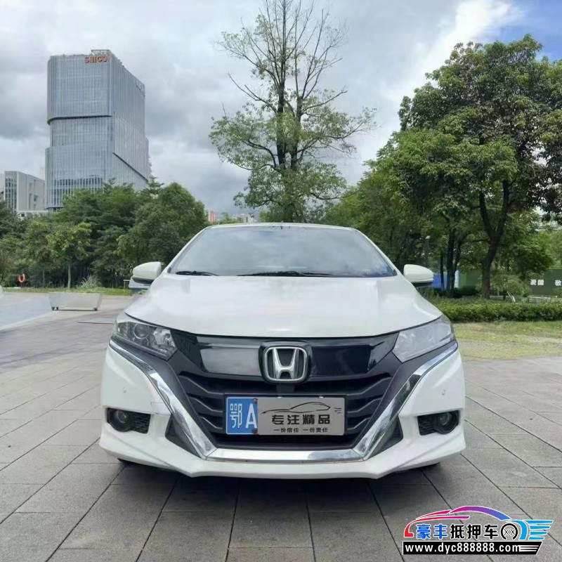 18年本田竞瑞轿车抵押车出售