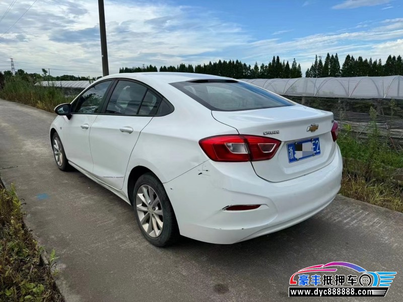 17年雪佛兰科鲁兹轿车抵押车出售