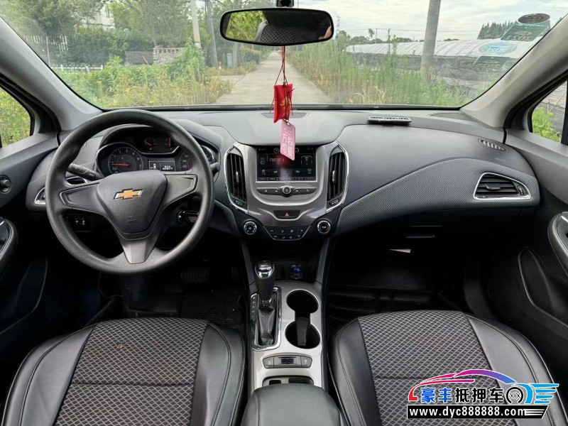 17年雪佛兰科鲁兹轿车抵押车出售