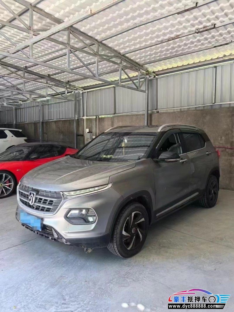 17年宝骏510轿车抵押车出售