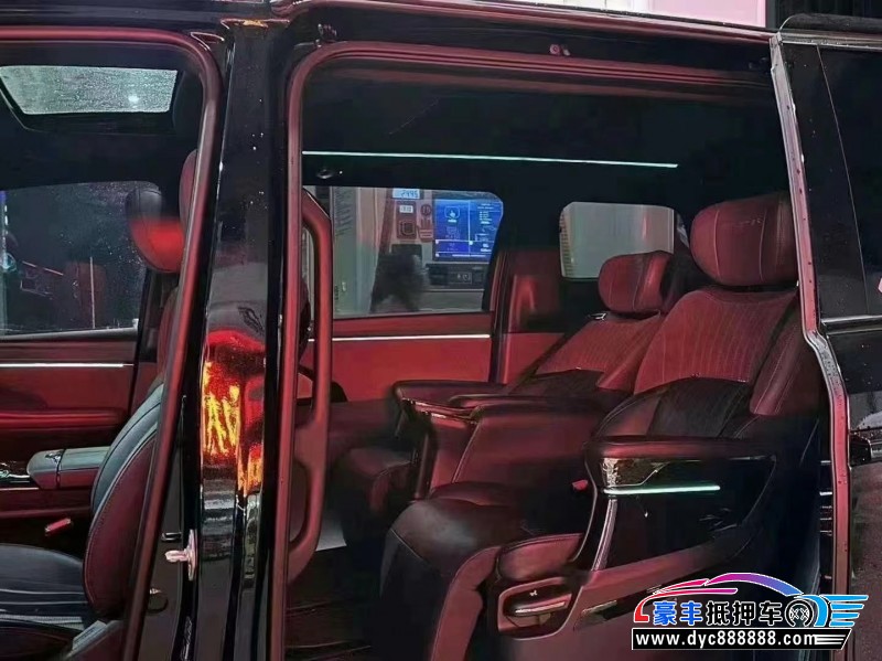 23年传祺M8轿车抵押车出售