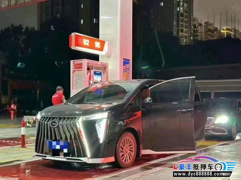 23年传祺M8轿车抵押车出售