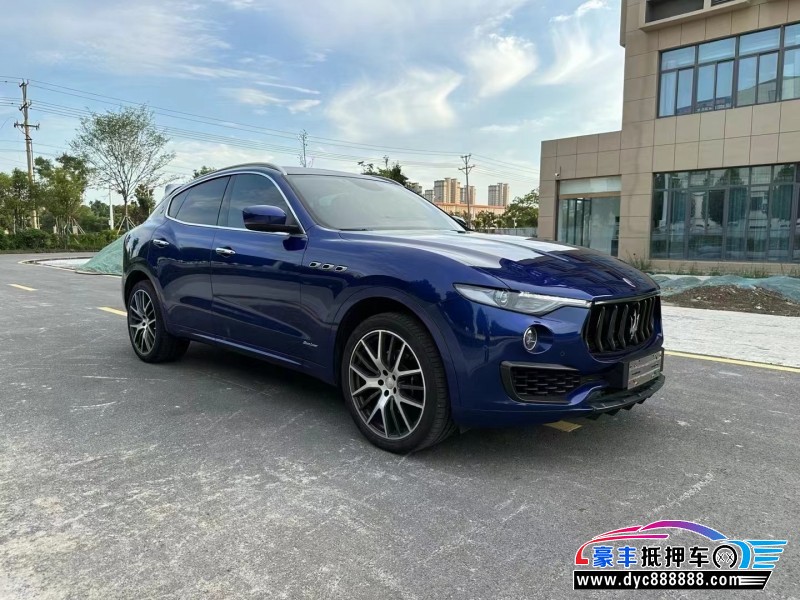 18年玛莎拉蒂莱万特轿车抵押车出售