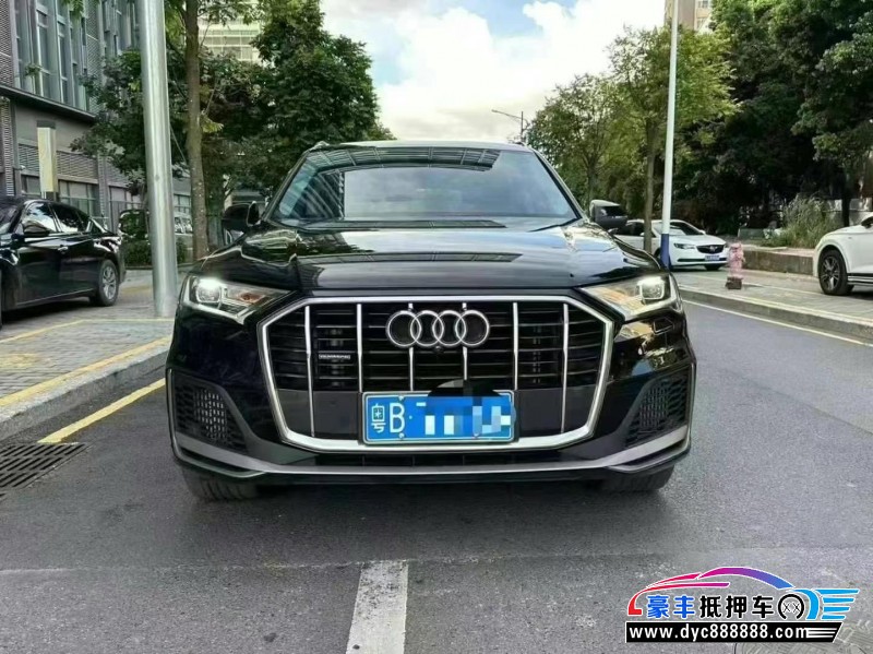 23年奥迪Q7轿车抵押车出售