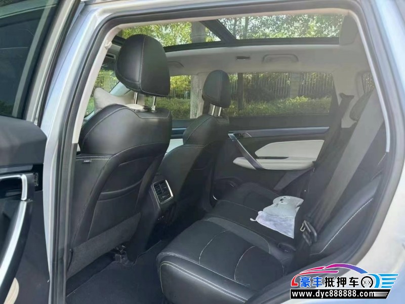 22年吉利博越轿车抵押车出售