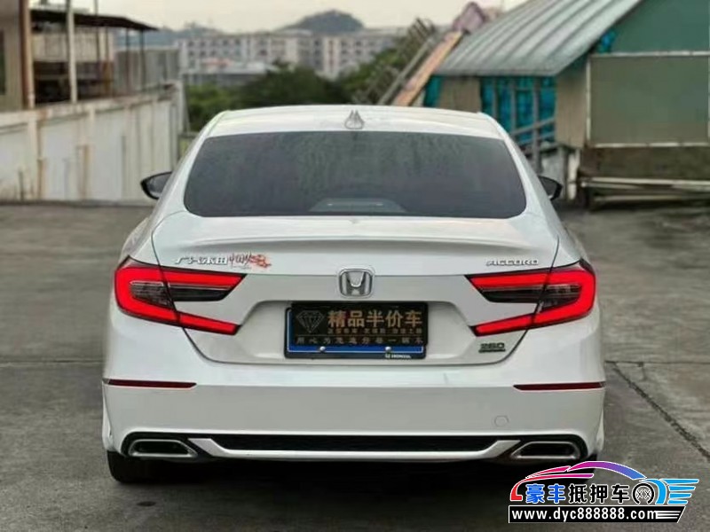 22年本田雅阁轿车抵押车出售