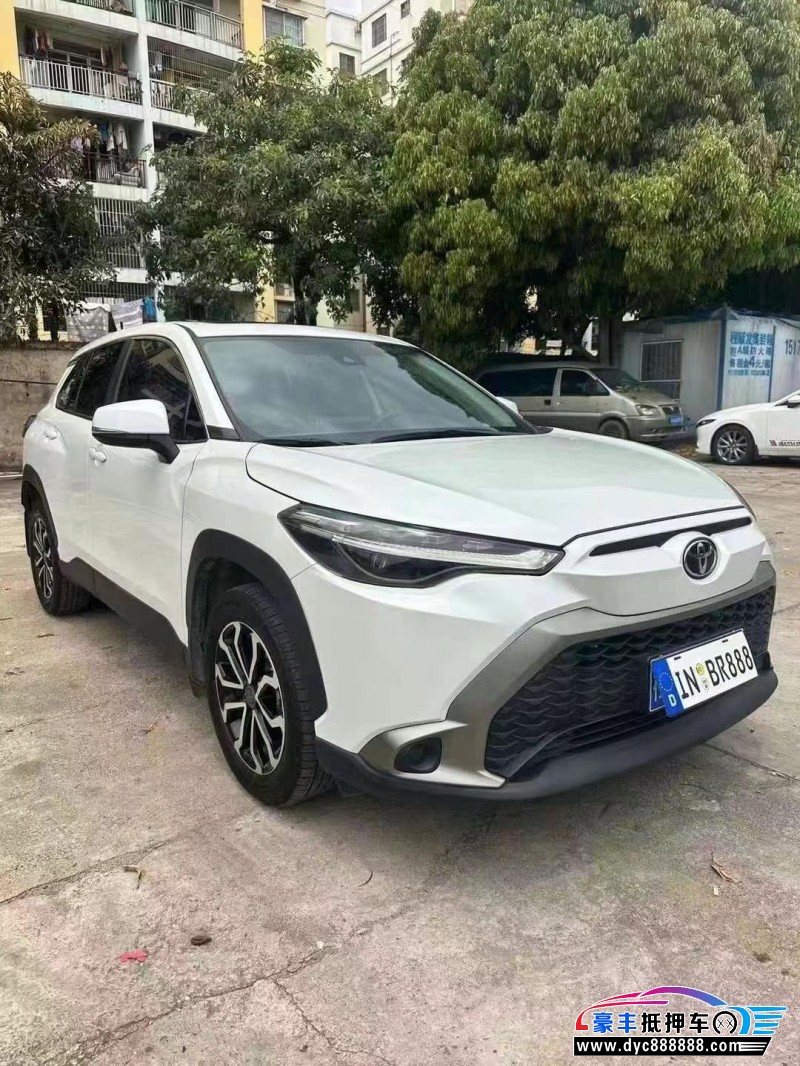 22年丰田锋兰达轿车抵押车出售