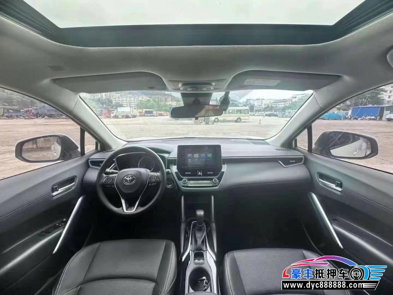 22年丰田锋兰达轿车抵押车出售