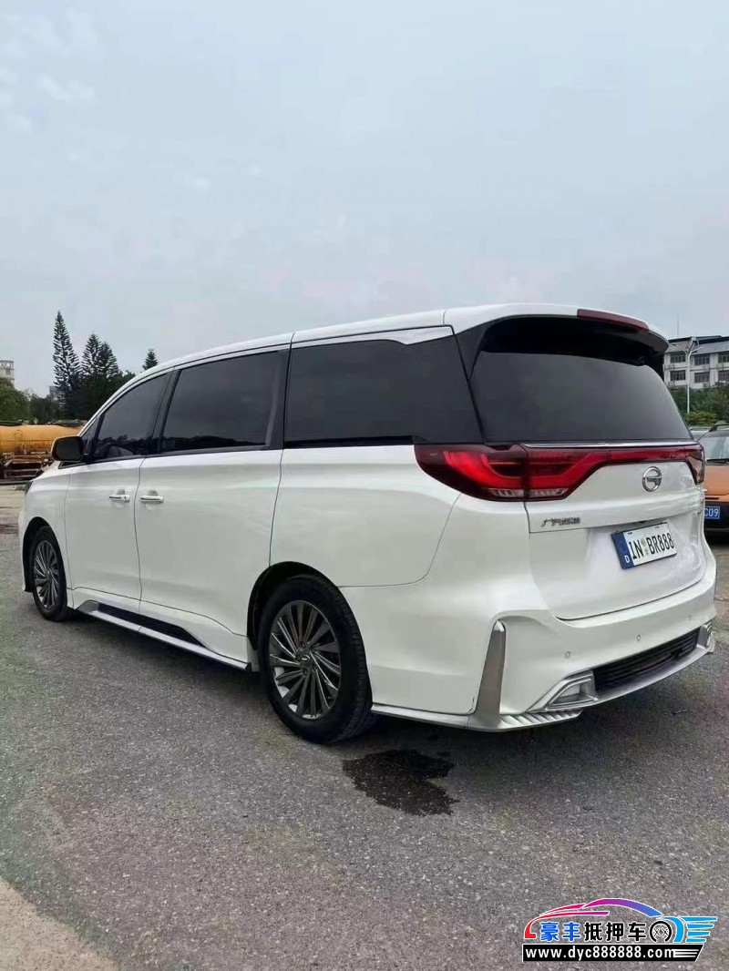 21年传祺M8轿车抵押车出售