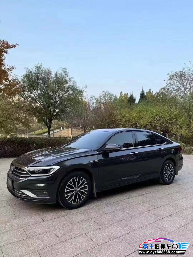 20年大众速腾轿车抵押车出售