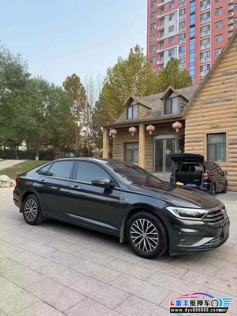 20年大众速腾轿车抵押车出售