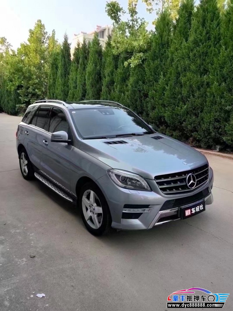 13年奔驰ML轿车抵押车出售