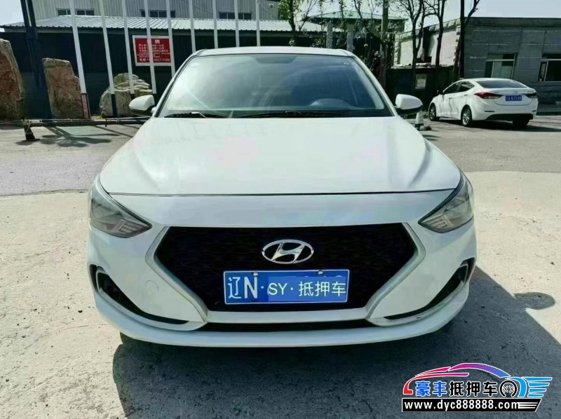 19年现代悦动轿车抵押车出售