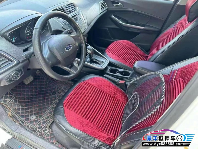 20年福特福睿斯轿车抵押车出售