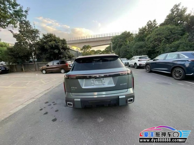 24年奇瑞探索轿车抵押车出售