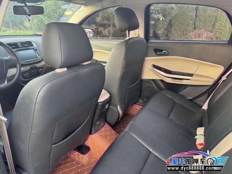 18年福特福睿斯轿车抵押车出售